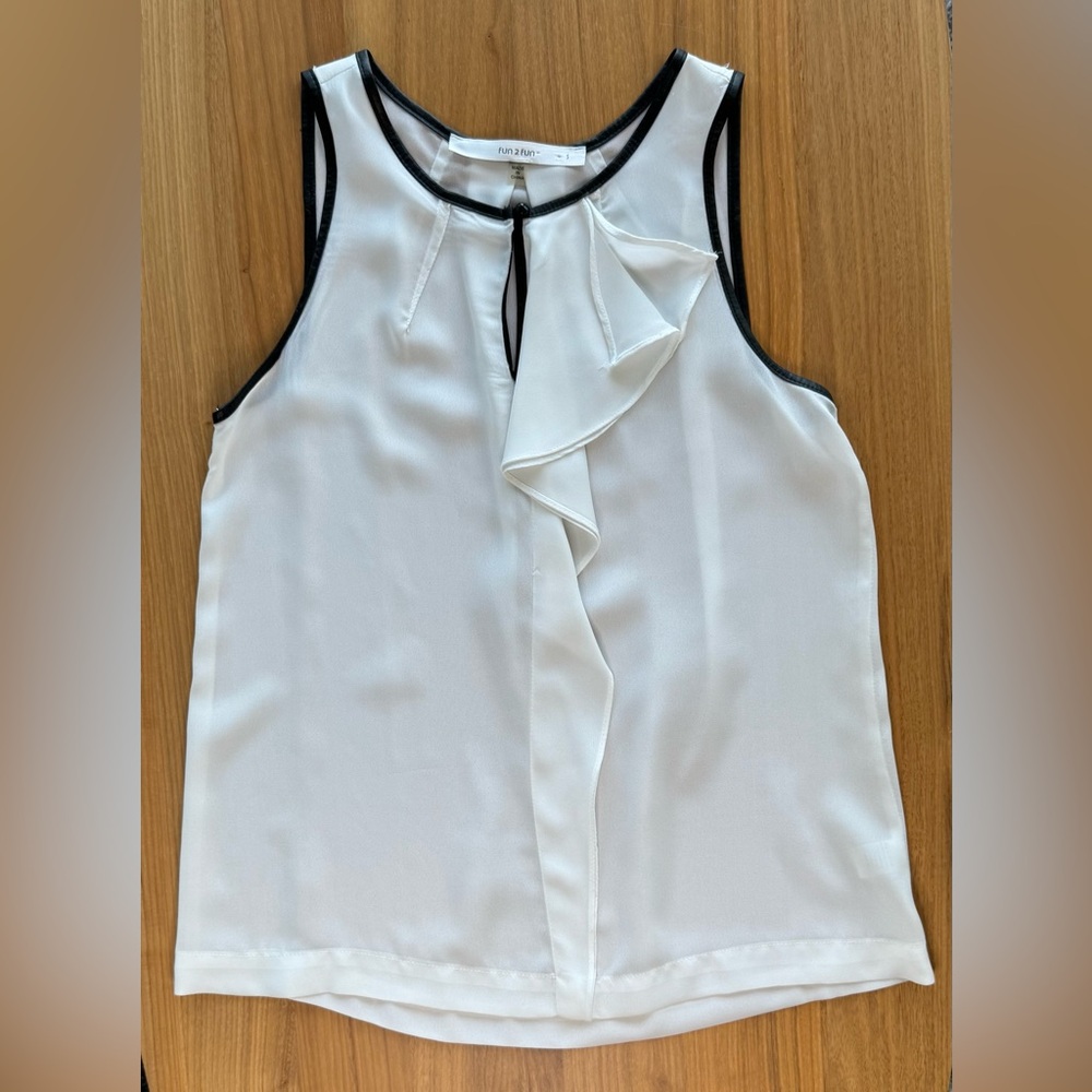Fun 2 Fun White and Black Sleeveless Blouse